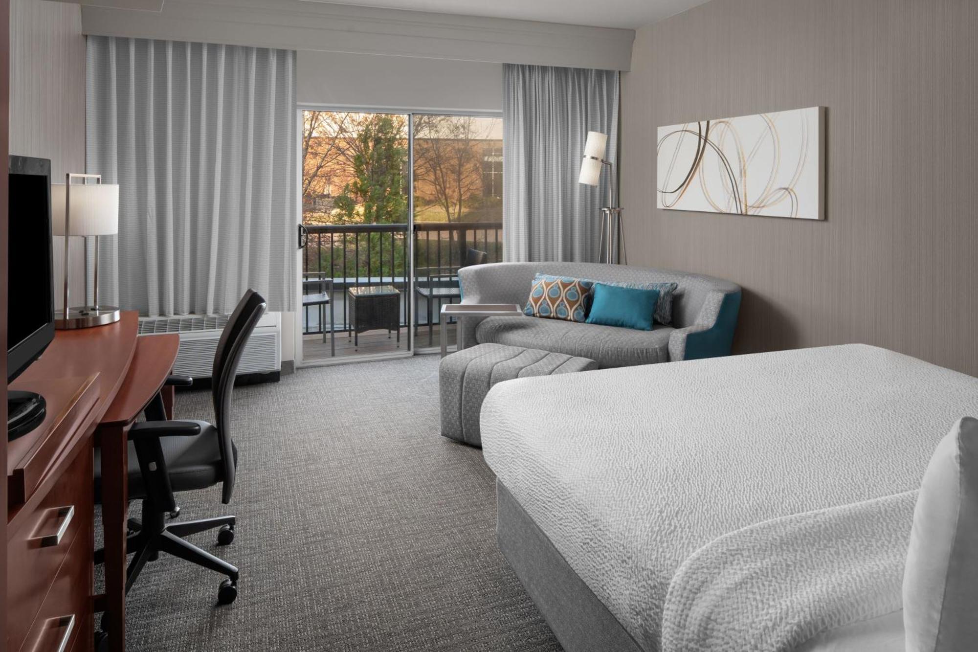 Courtyard By Marriott Raleigh North/Triangle Town Center Hotel Exterior foto