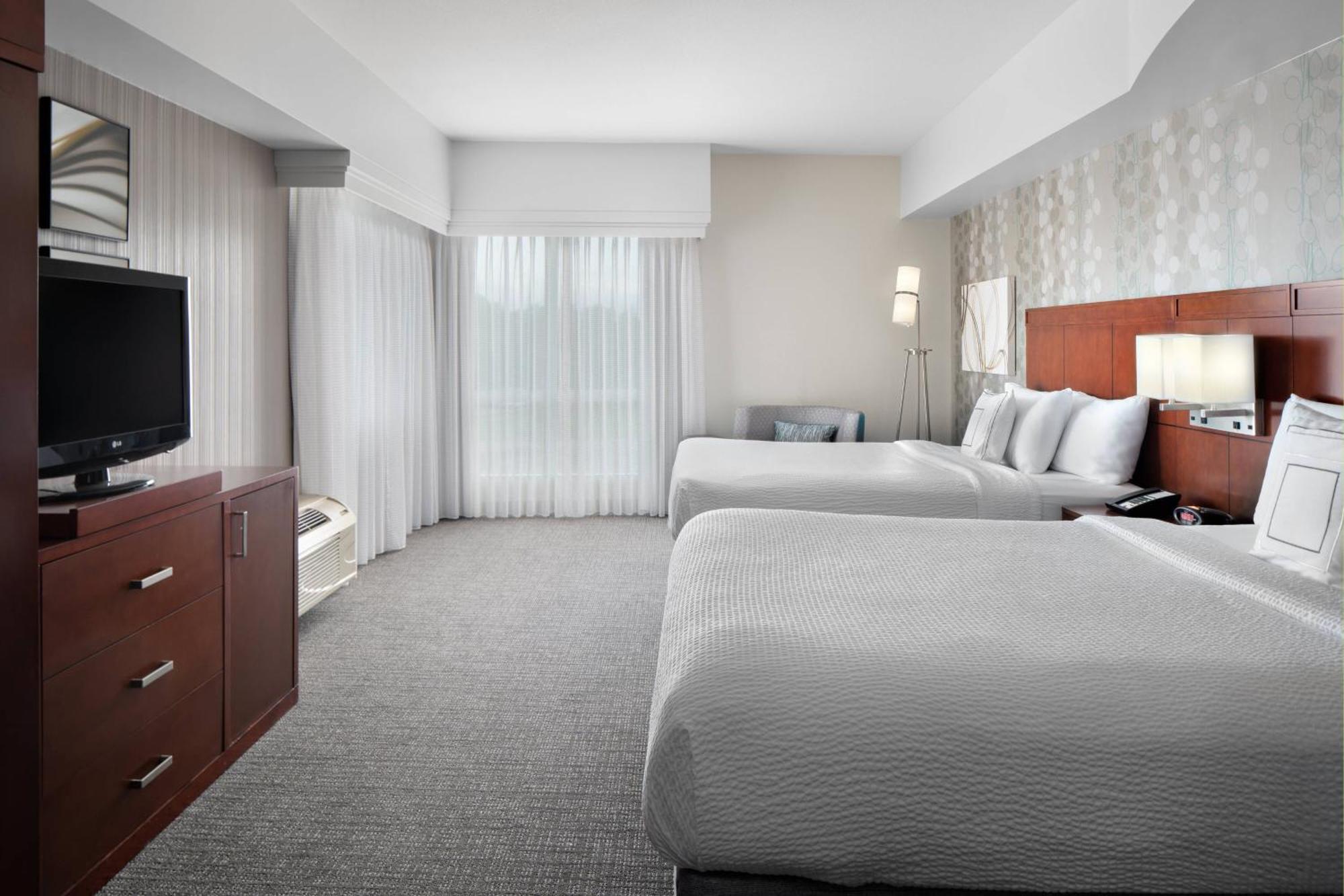 Courtyard By Marriott Raleigh North/Triangle Town Center Hotel Exterior foto