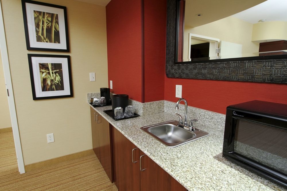 Courtyard By Marriott Raleigh North/Triangle Town Center Hotel Exterior foto
