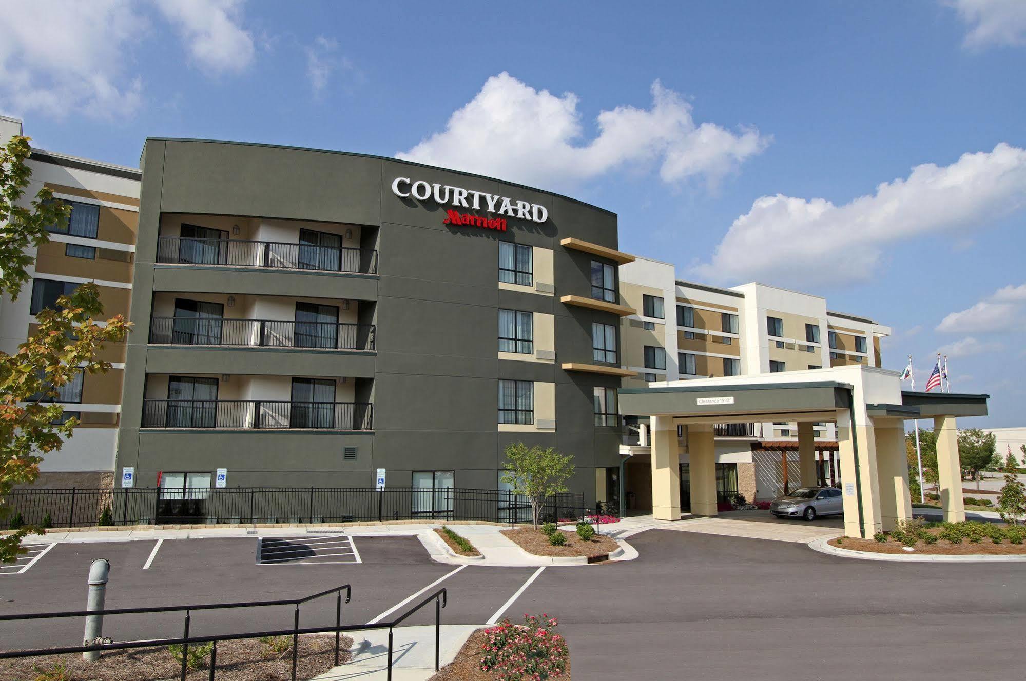 Courtyard By Marriott Raleigh North/Triangle Town Center Hotel Exterior foto